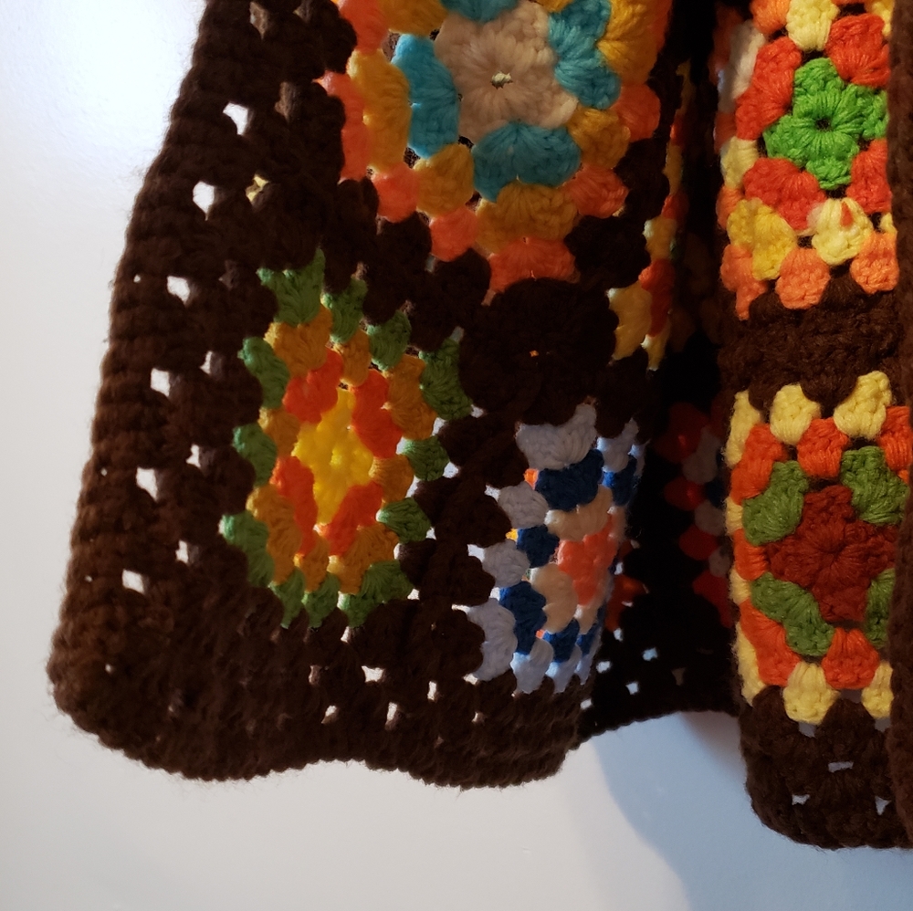 š„VINTAGE | Grandma's Hand-Crocheted Jacket 1970s - Picture 10 of 16